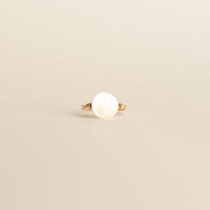 White Mother of Pearl Shell Ring